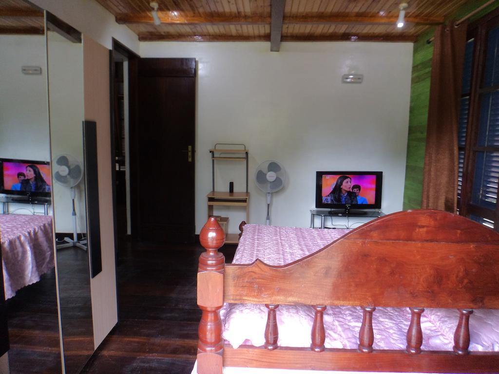 Hotel Jardim Botânico ME-ZOCHI à Sao Tome Chambre photo