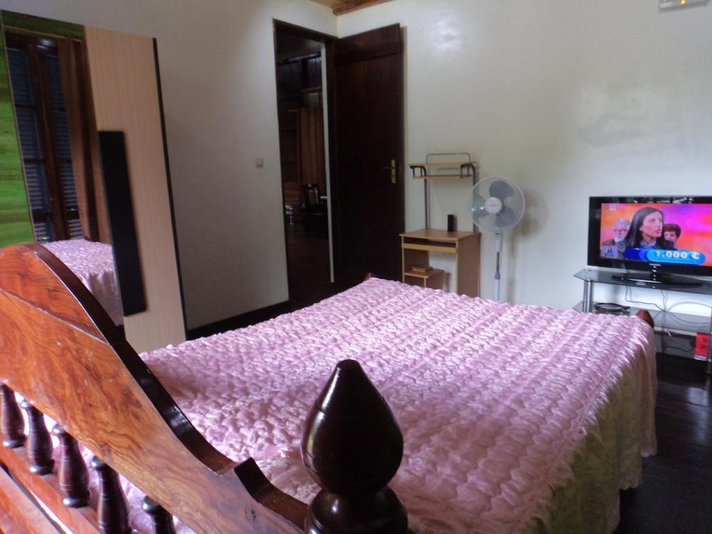 Hotel Jardim Botânico ME-ZOCHI à Sao Tome Chambre photo
