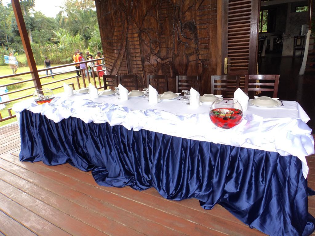 Hotel Jardim Botânico ME-ZOCHI à Sao Tome Extérieur photo